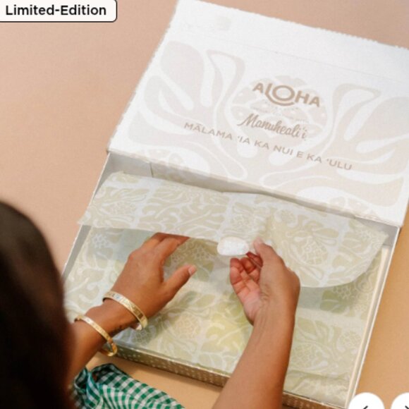 Aloha Collection Holiday Gift Box Set Mauka to Makai by Manuhealiʻi NWT - Picture 4 of 10